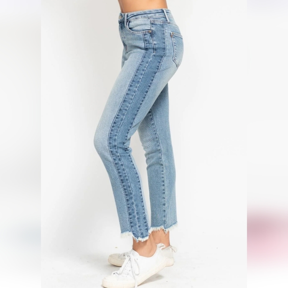 judy blue ♡ slim high waist side panel vintage hi-low fray hem jean 15/32 88536